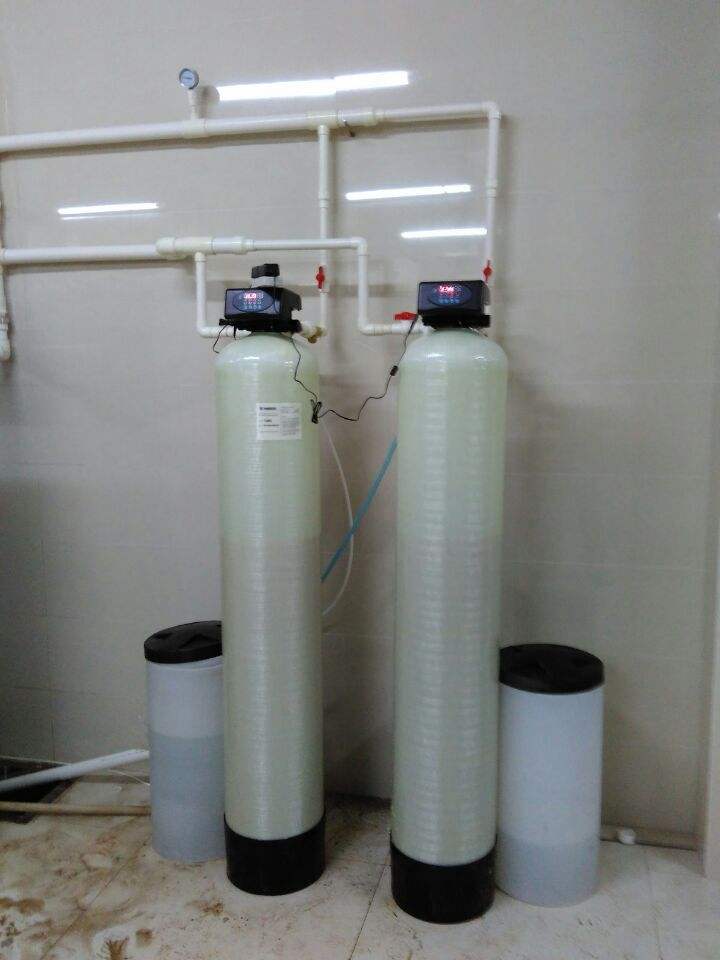 1-1.5T/H 全自动软水器，软化水设备